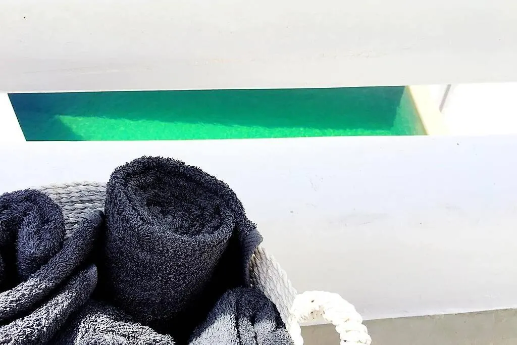 Luxury Boutique Apartment - Aja Mykonos Town 0*,